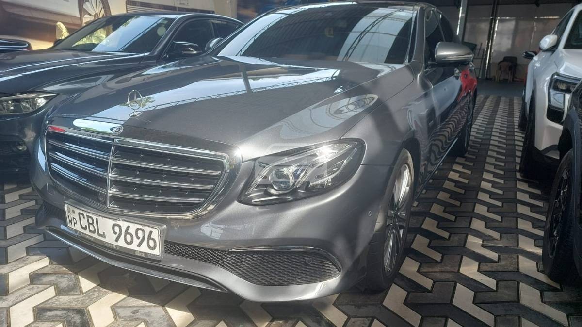 Image Mercedes Benz E350 2017 