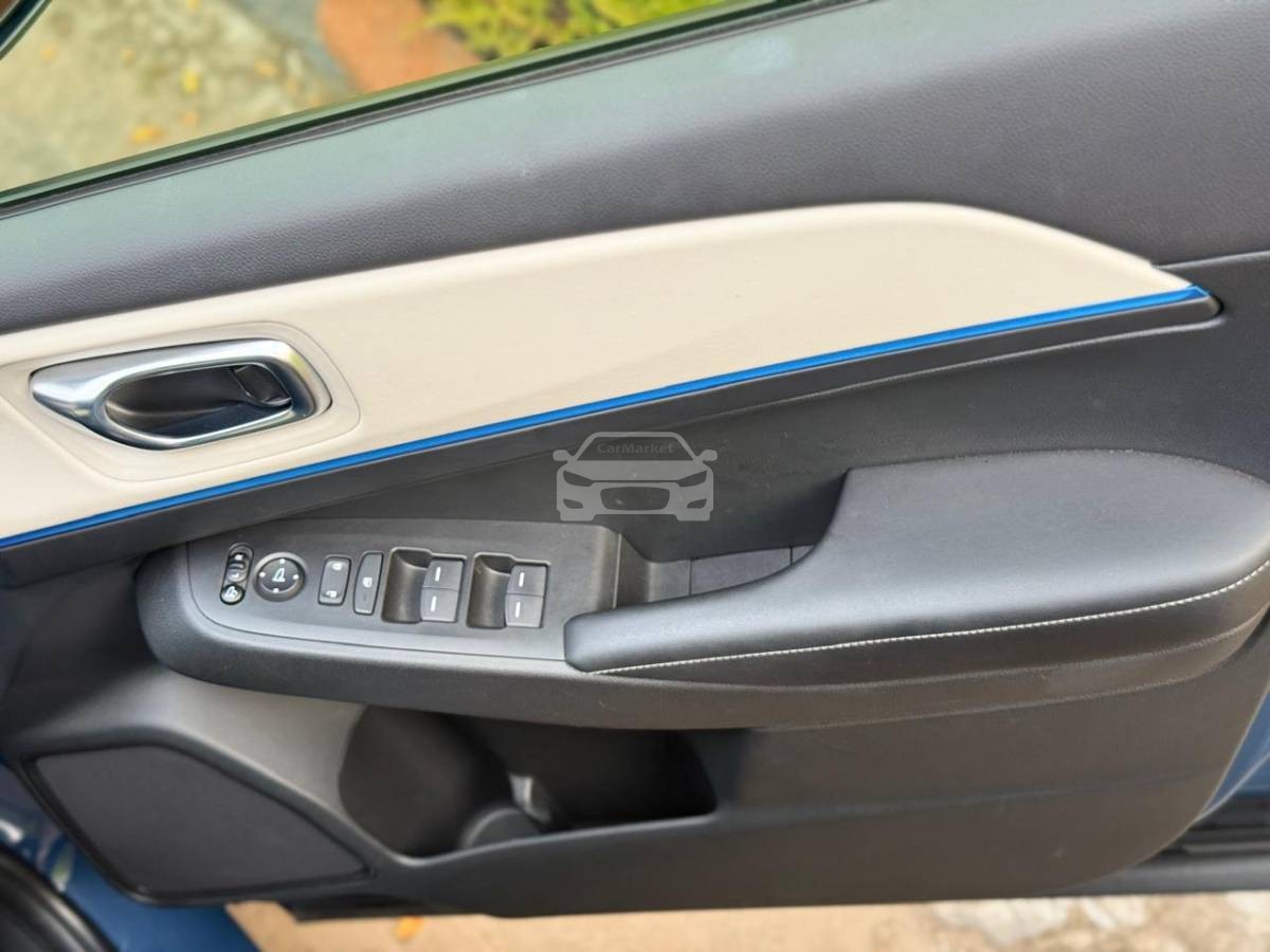 Slider Indicator Image 3